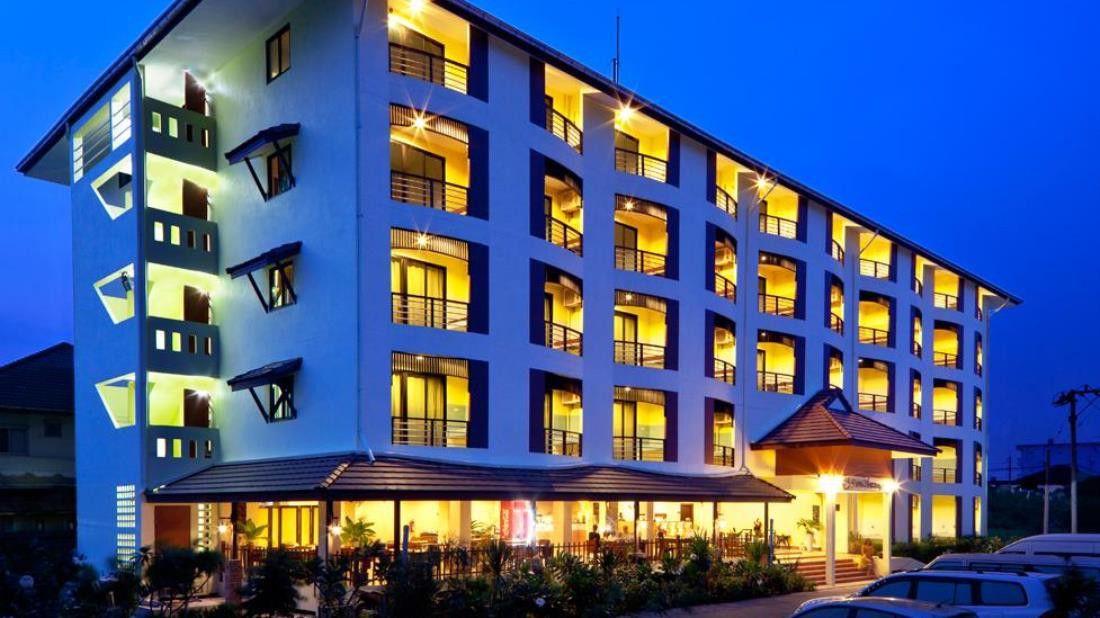 Khách sạn Siam Place Airport 3*