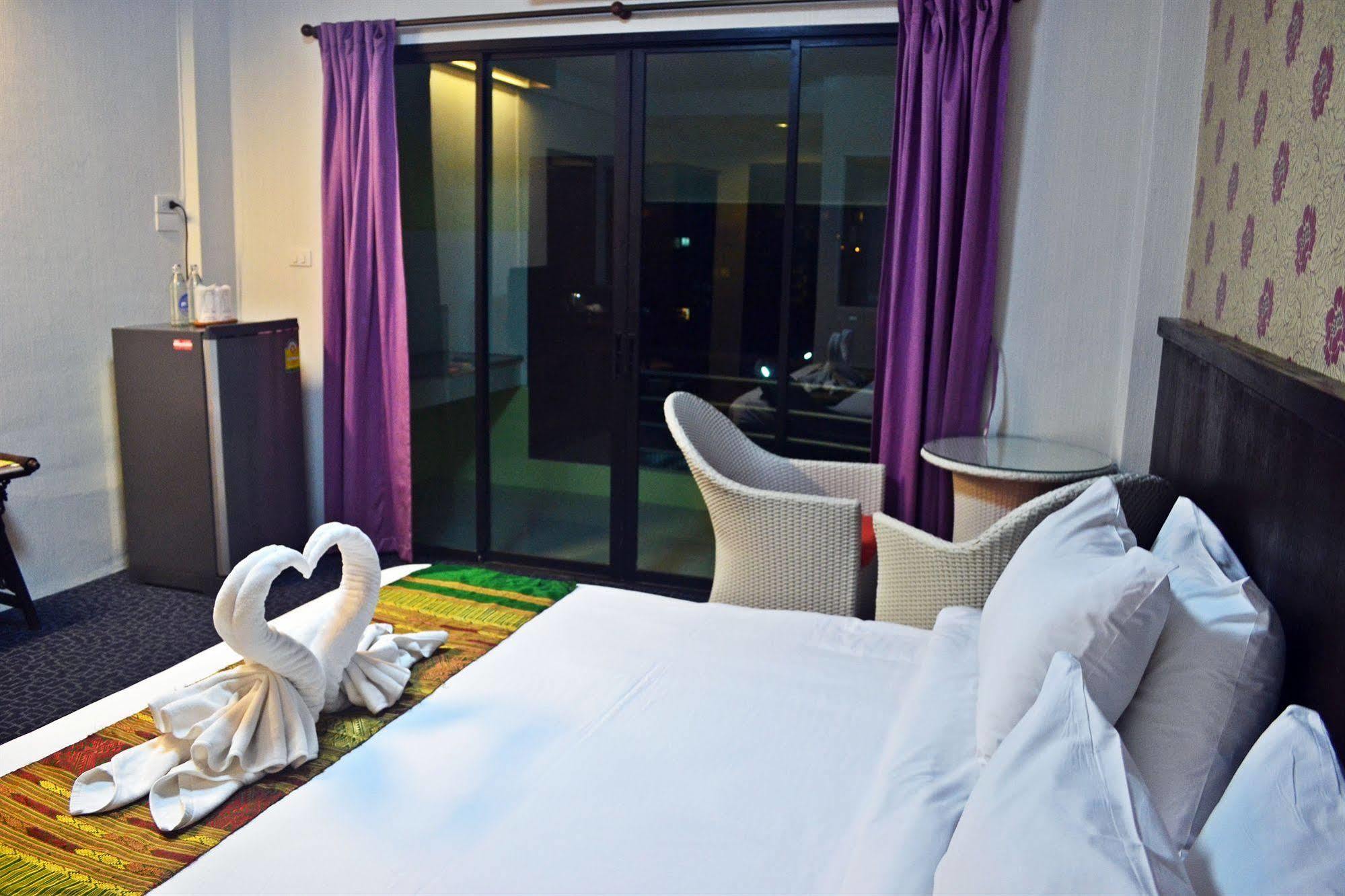 Siam Place Airport Khách sạn 3*