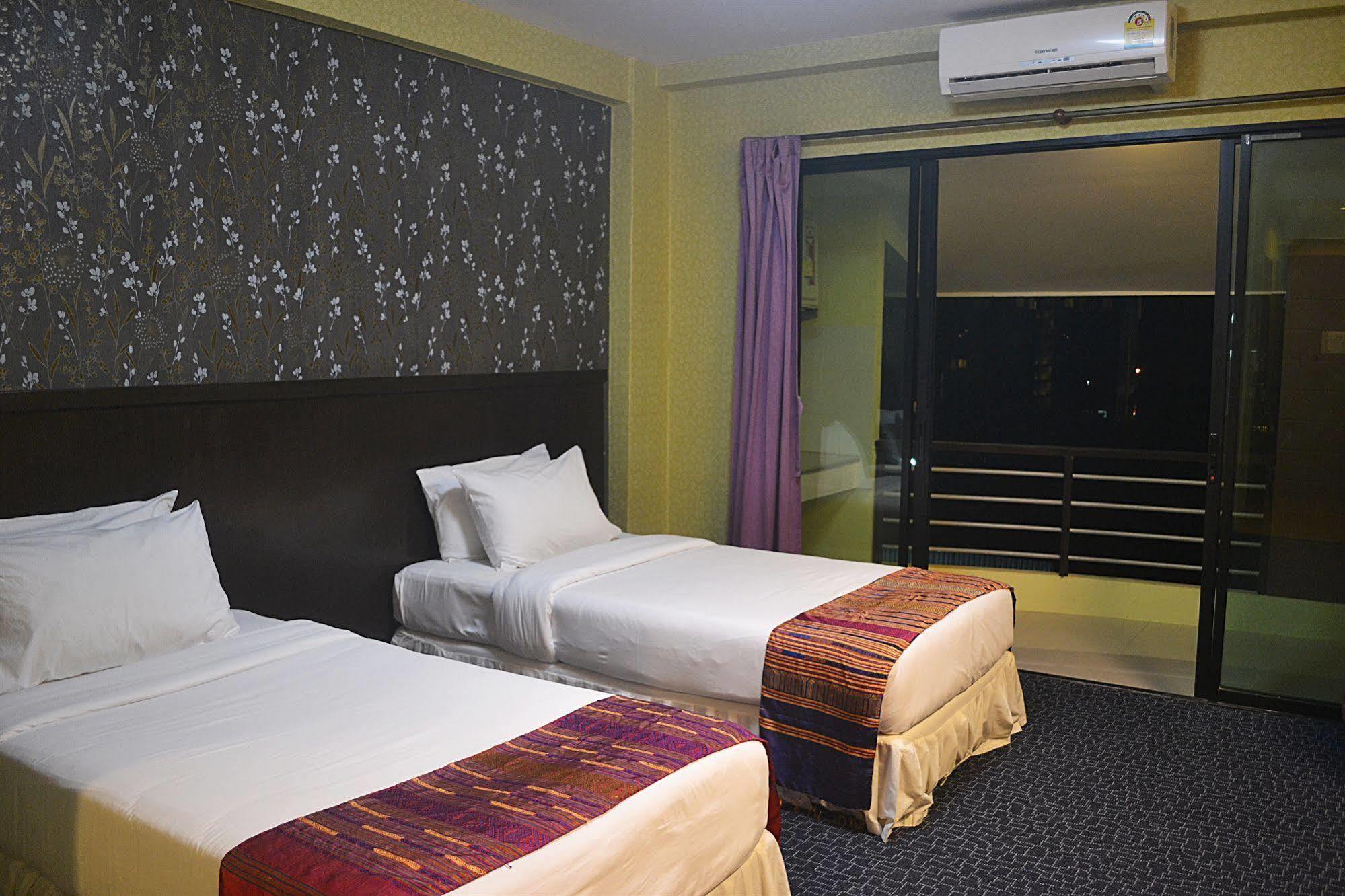 Siam Place Airport Khách sạn 3*